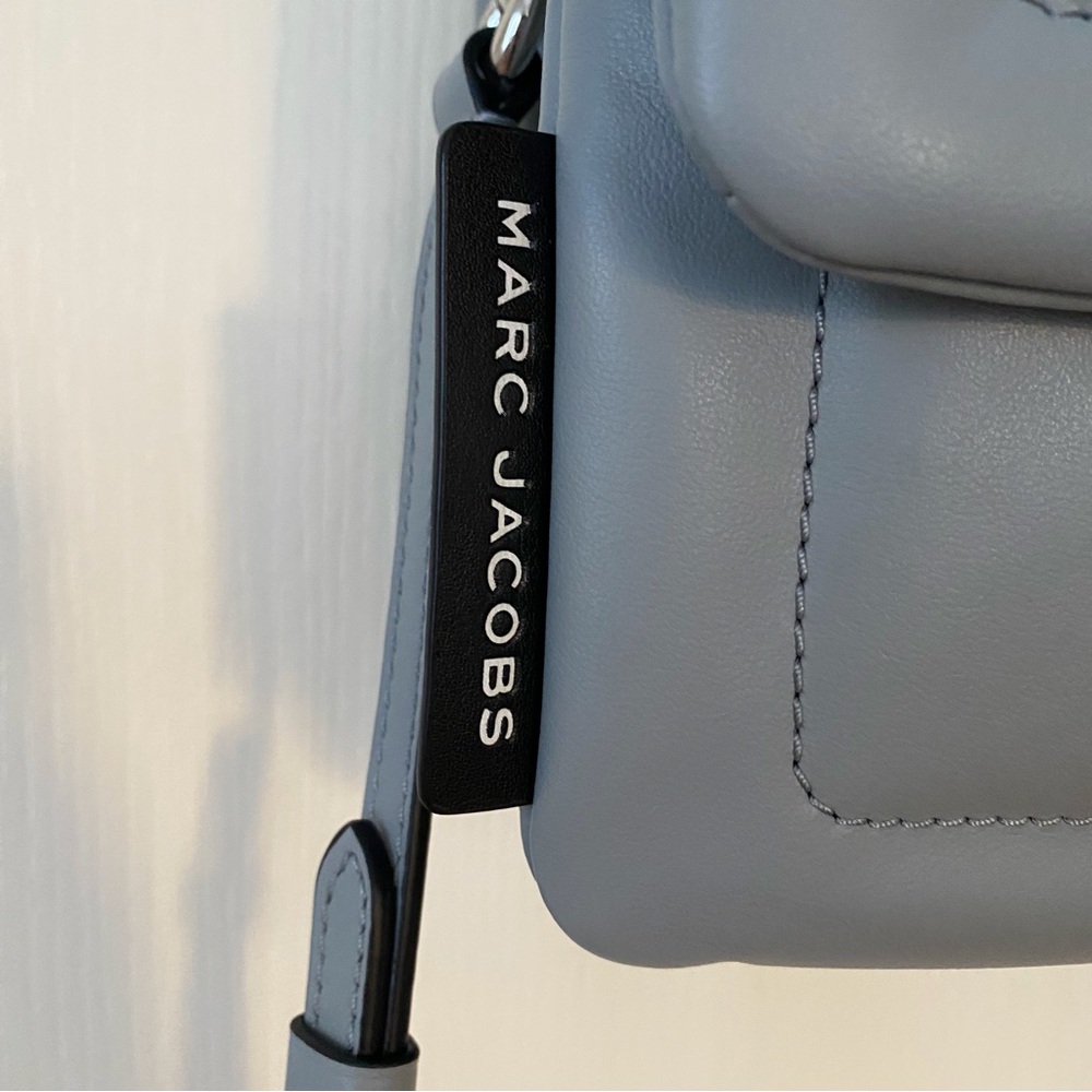 Marc Jacobs Blue Gray Quilted Crossbody Bag with Chain - Picture 5 of 11